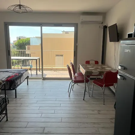 Apartment Spacieux Plein Sud Et Tres Calme *