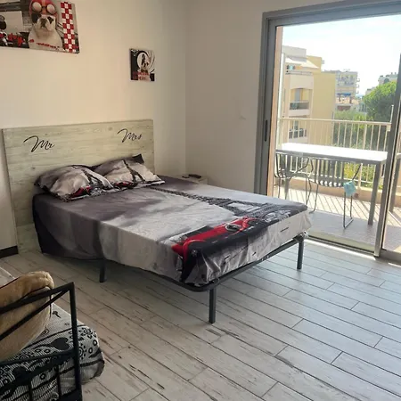 Spacieux Plein Sud Et Tres Calme Cagnes-sur-Mer
